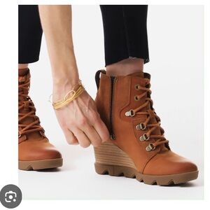 Sorel Joan Uptown Lace
Bootie Tan Wedge Ankle Boots